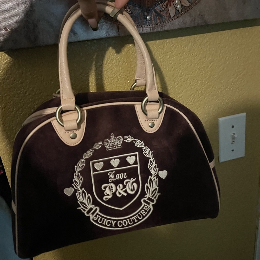Juicy couture purse previously owned